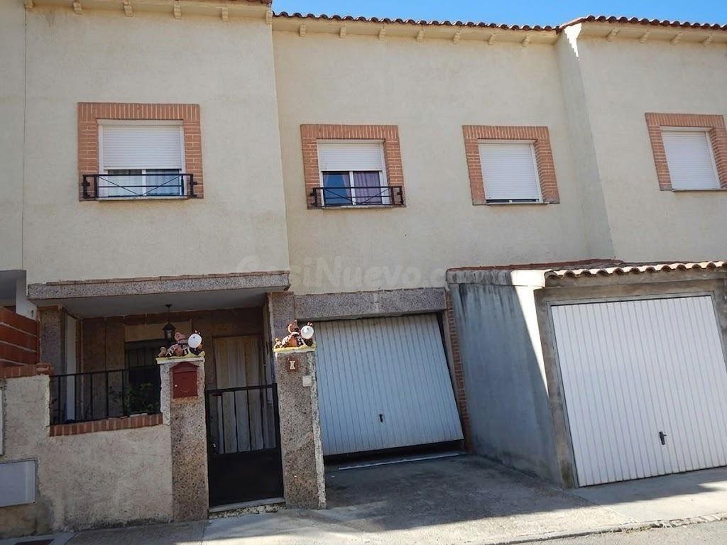Venta de adosado en Magán, Toledo. Activo inmobiliario sin posesión, no se puede visitar.