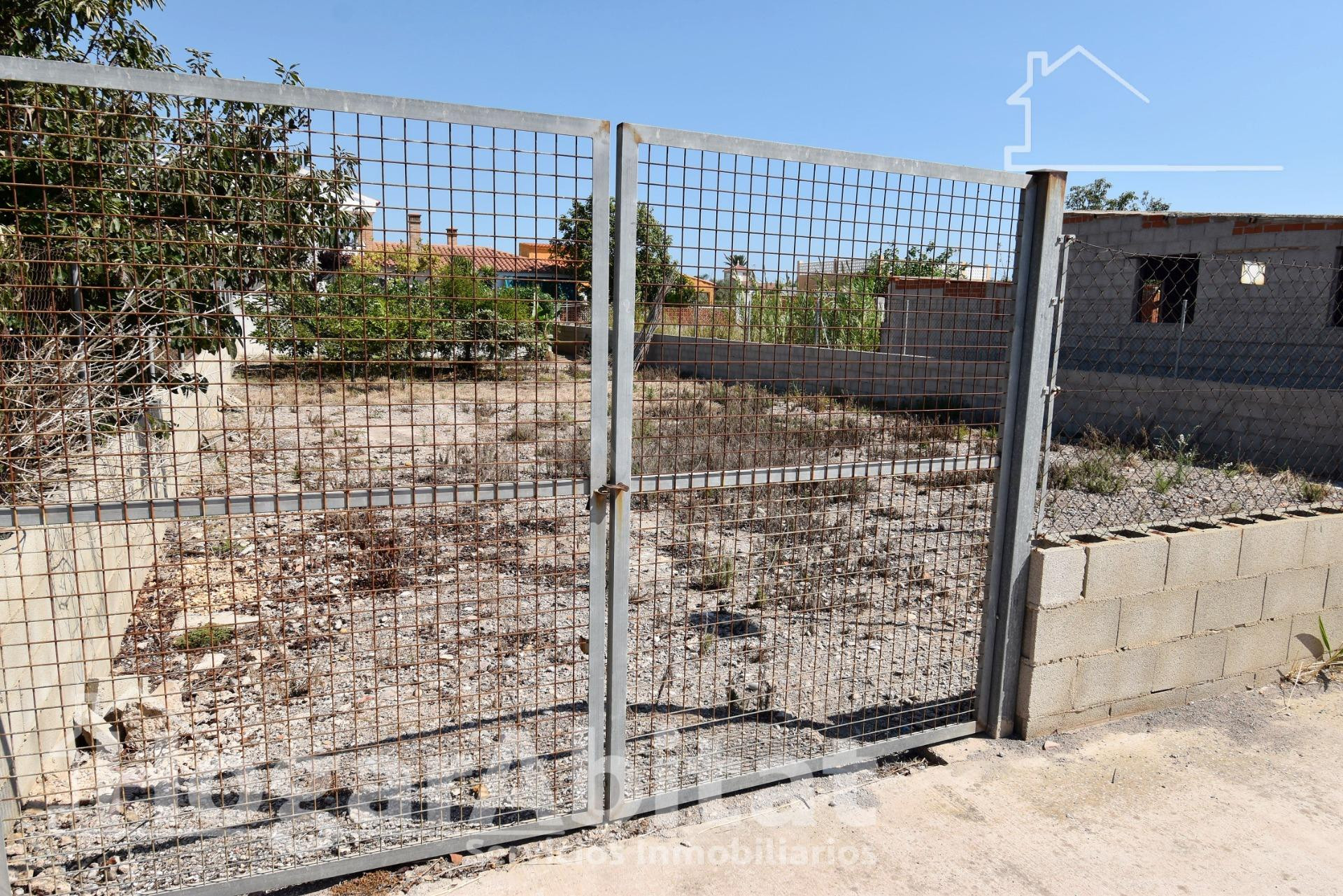 ¡OPORTUNIDAD INCREÍBLE! TERRENO URBANO MUY AMPLIO EN LA ZONA - foto 4