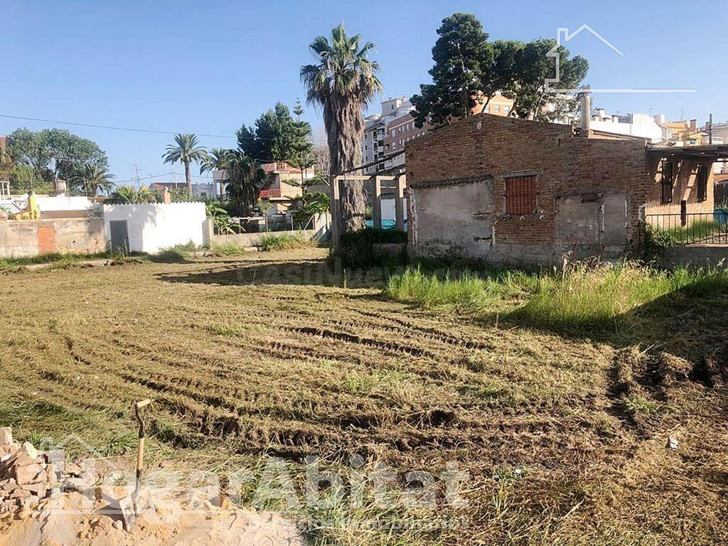 FINCA CON TERRENO PARA HACER A TU GUSTO - foto 2