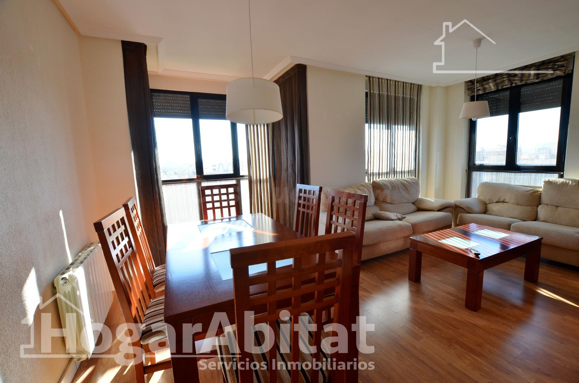 ALTO Y MUY LUMINOSO EN RESIDENCIAL CON PISCINA, ASCENSOR Y GARAJE