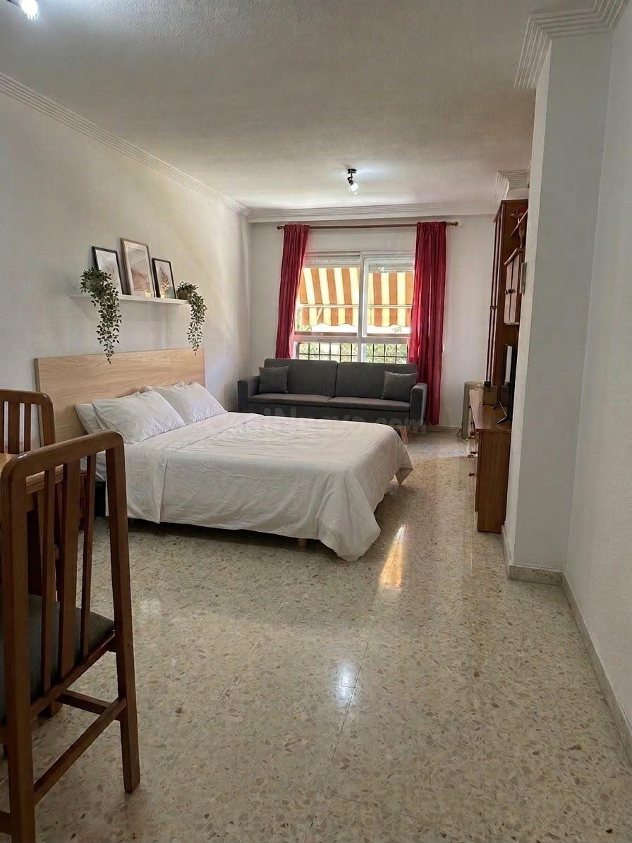 HABITACIÓN EN ALQUILER – TEATINOS- 575€ - YA DISPONIBLE