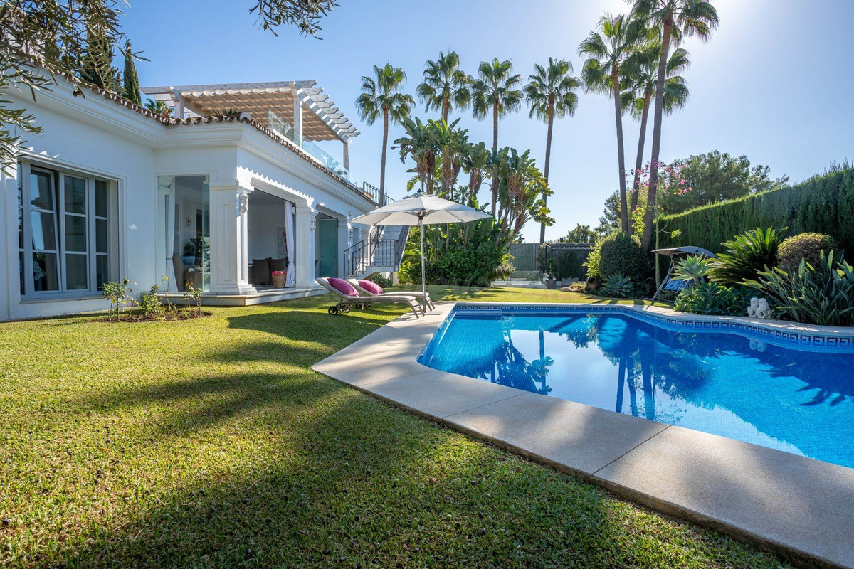 Chalet 4 habitaciones 370m² en venta - Marbella
