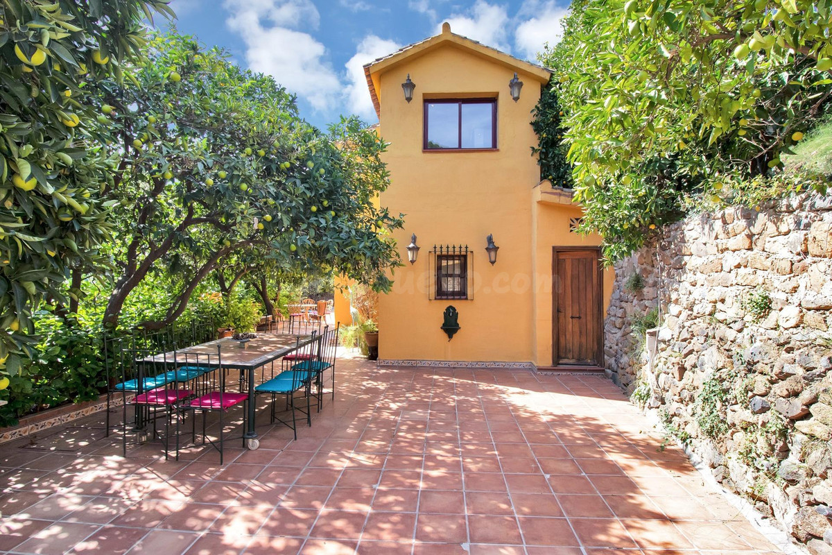 Finca rústica 3 habitaciones 217m² en venta - Ojen pueblo
