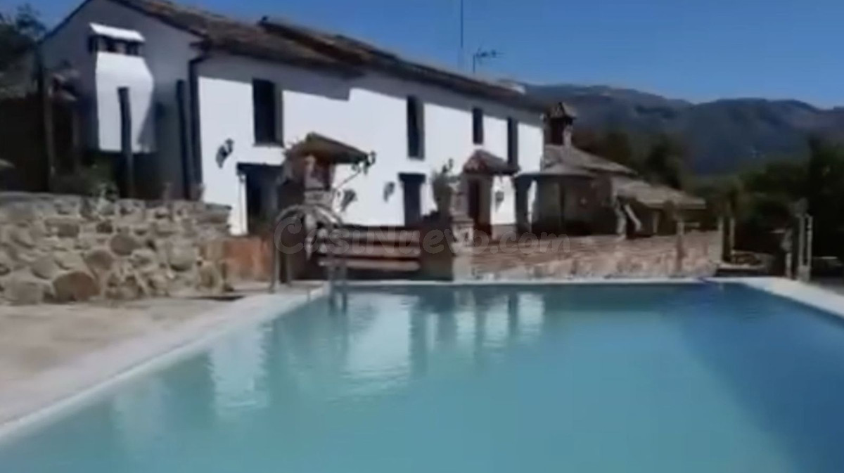 Finca rústica 4 habitaciones 198m² en venta - Cortes de la frontera