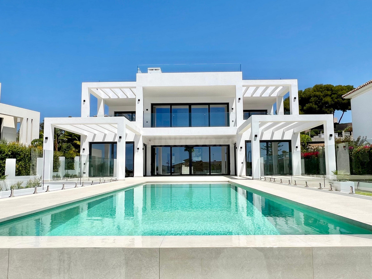 Chalet 4 habitaciones 450m² en venta - Marbella