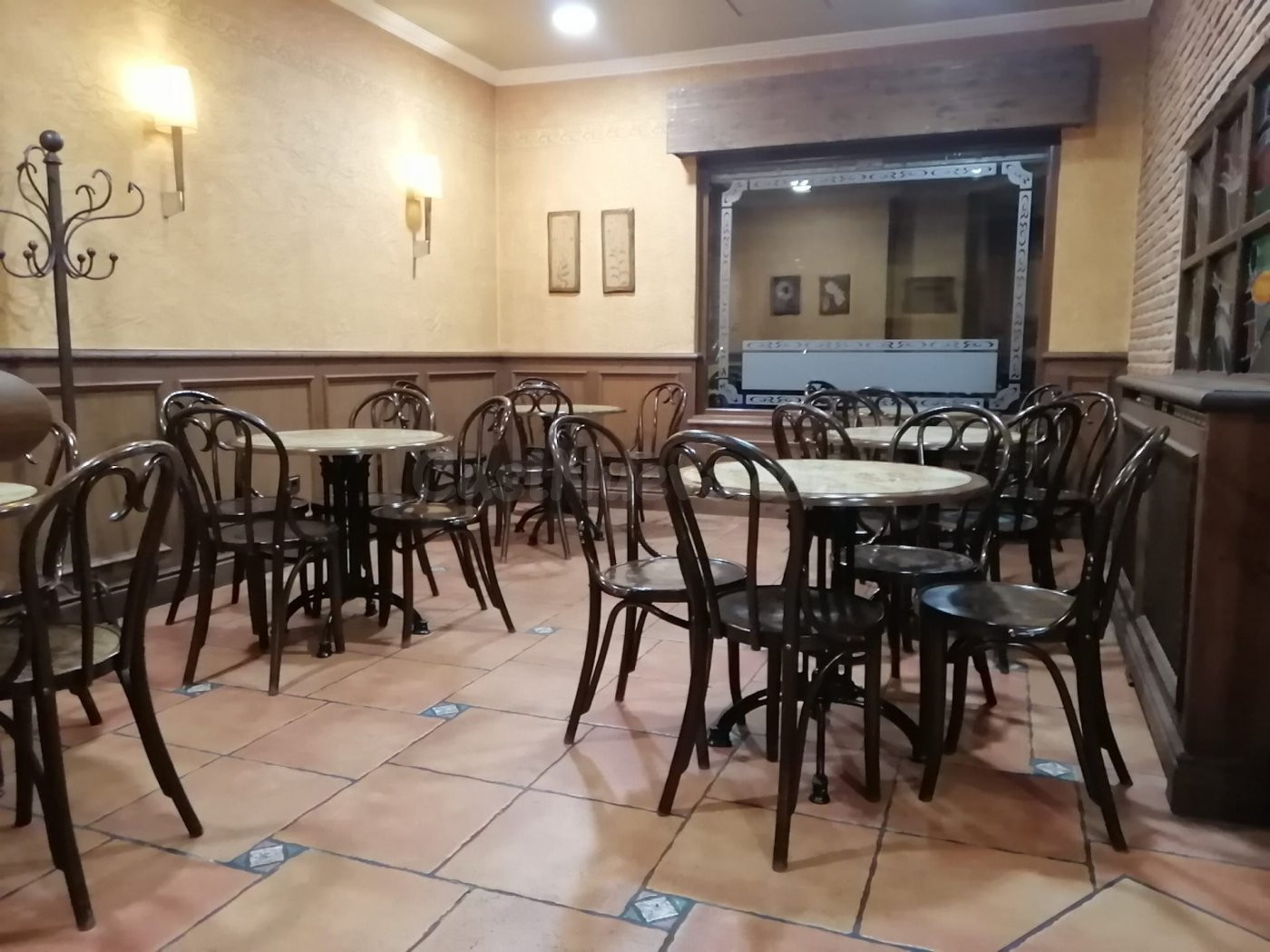 Local comercial 139m² en venta - Trobajo del camino - foto 3