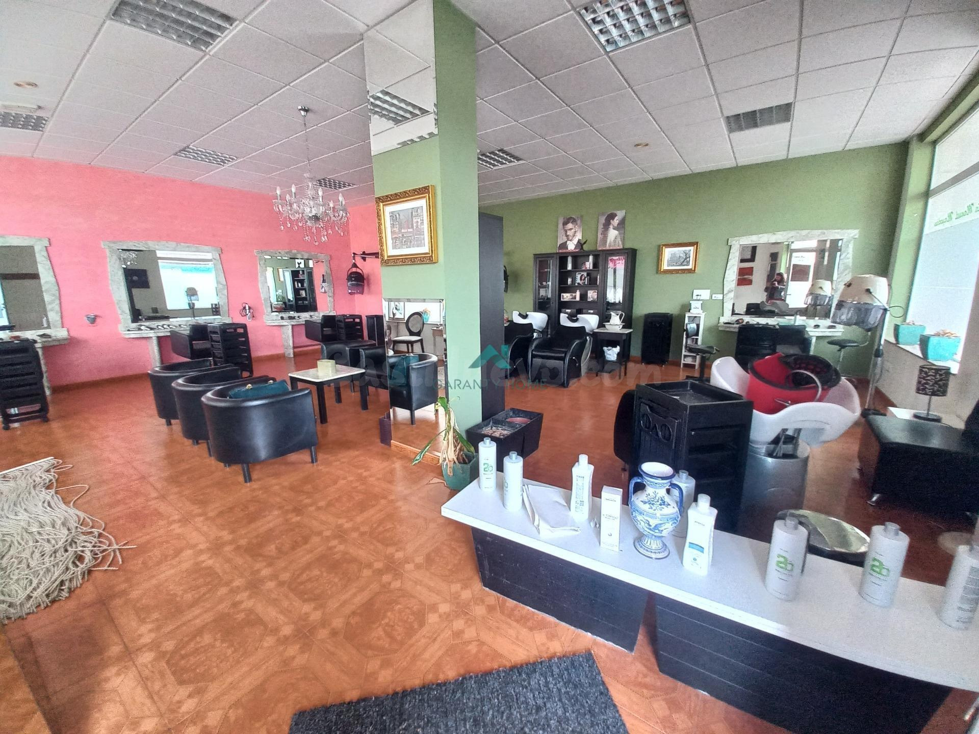 Se vende local comercial en Ramales de la Victoria