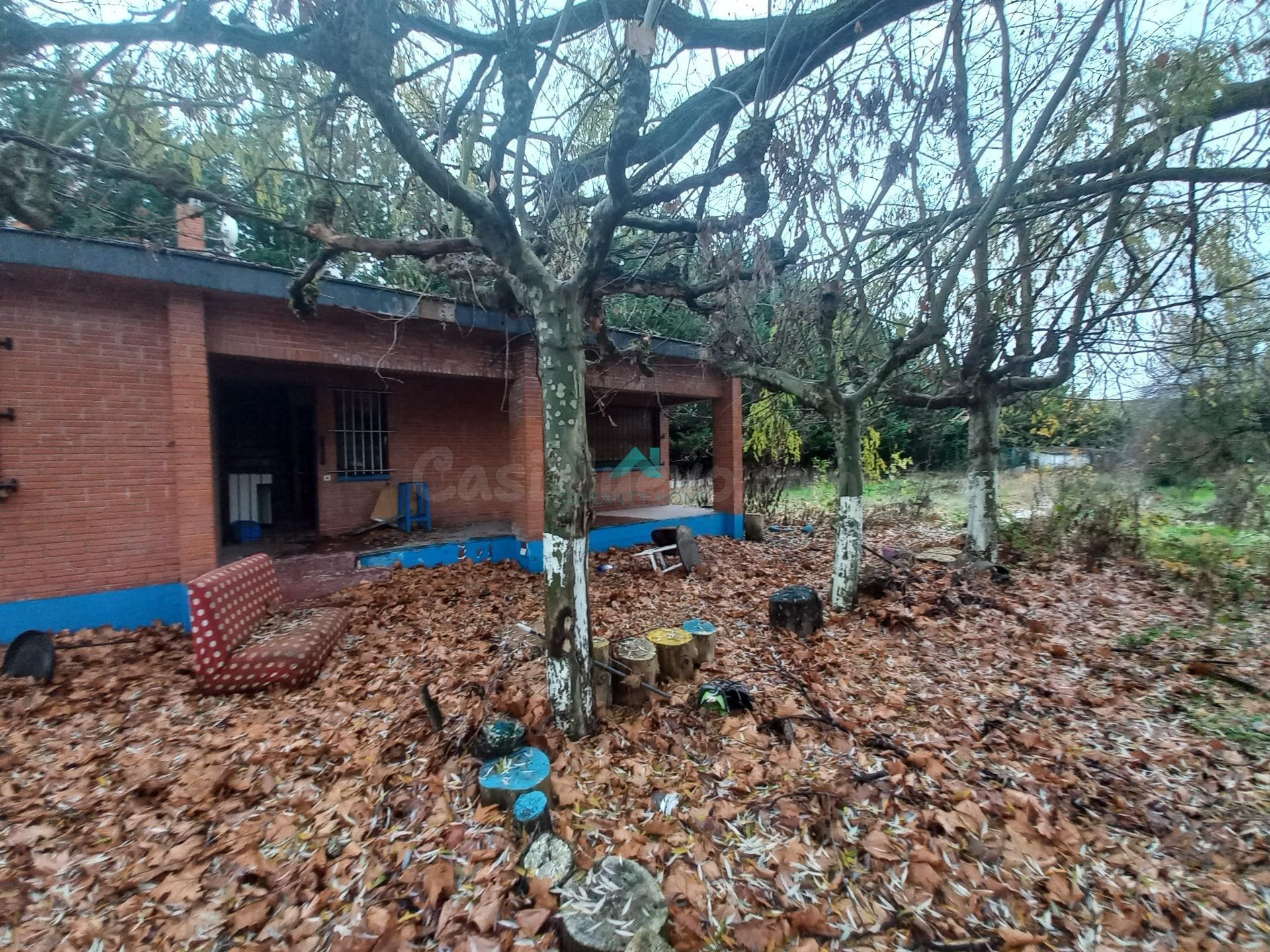 Amplio Chalet en Sarracín a Reformar - Oportunidad Única - foto 3
