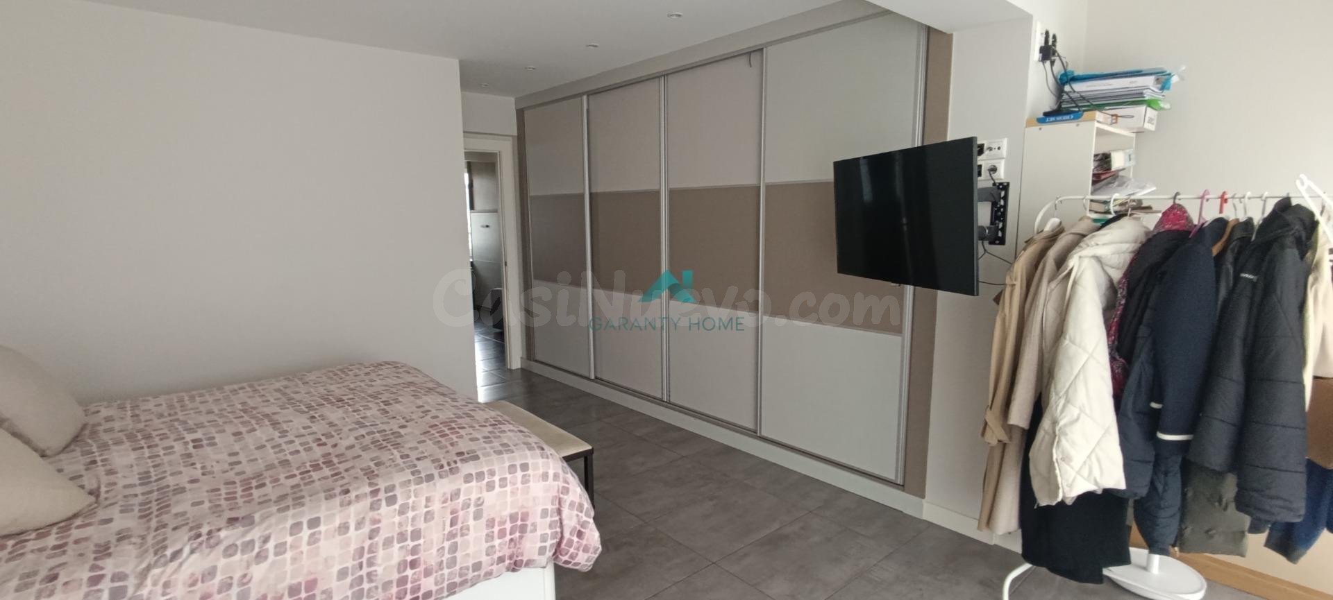 Se vende piso en Laredo - foto 3