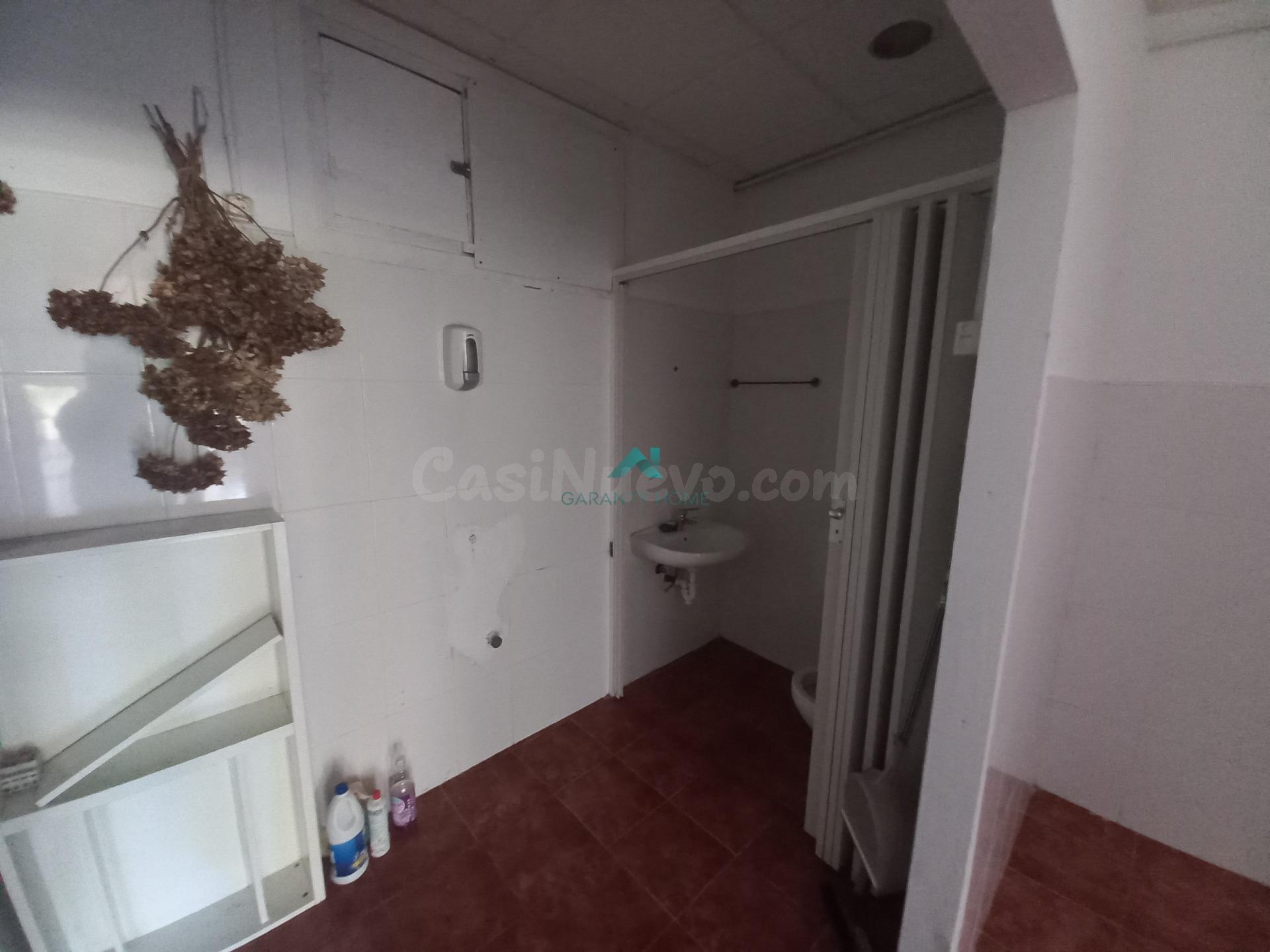Se alquila local comercial en Limpias - foto 4