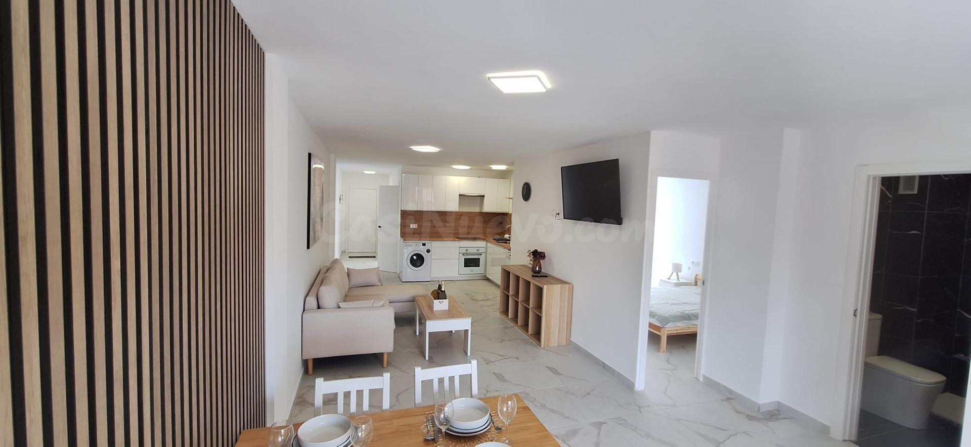 ¡ESPECTACULAR PISO TOTALMENTE REFORMADO EN ACEQUIÓN, TORREVIEJA! 3 DORMITORIOS, 2 BAÑOS Y ASCENSOR | 270.000 €