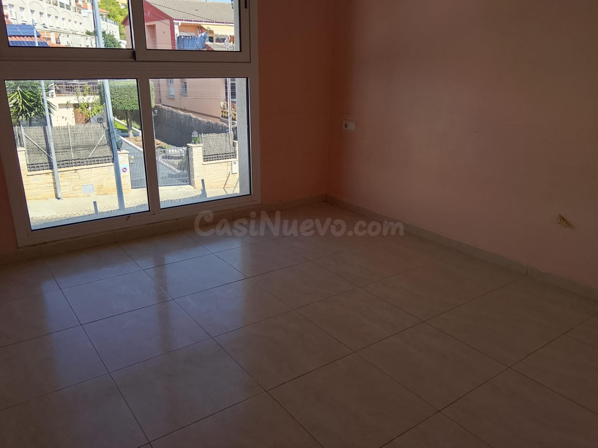 PISO EN CALAFELL