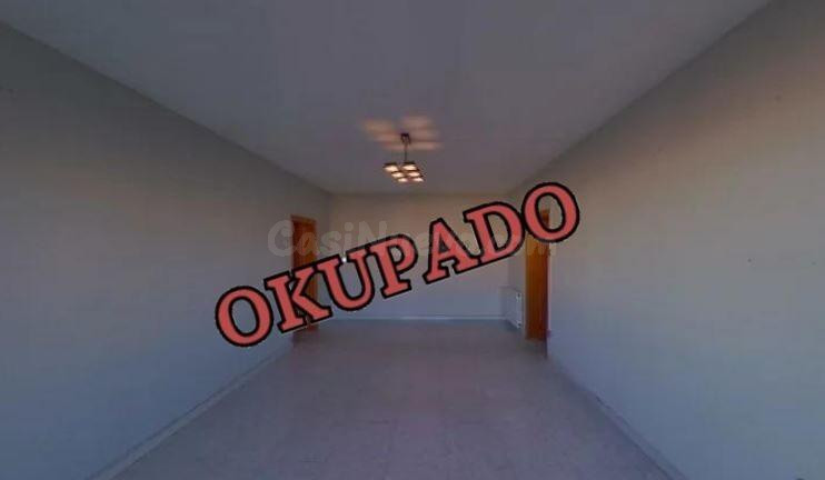 PISO DE 3 habitaciones CON BALCÓN
