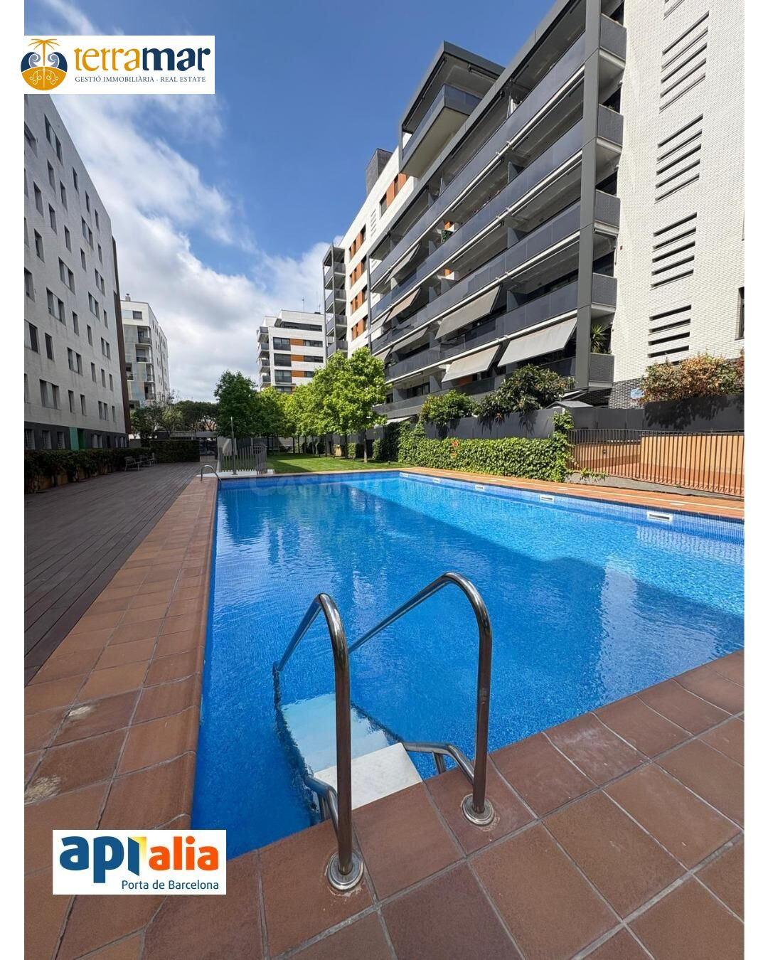 AMPLIO PISO EN SANT FELIU DE LLOBREGAT ZONA CAN NADAL CON PISCINA, PARKING Y TRASTERO INCLUIDO!!