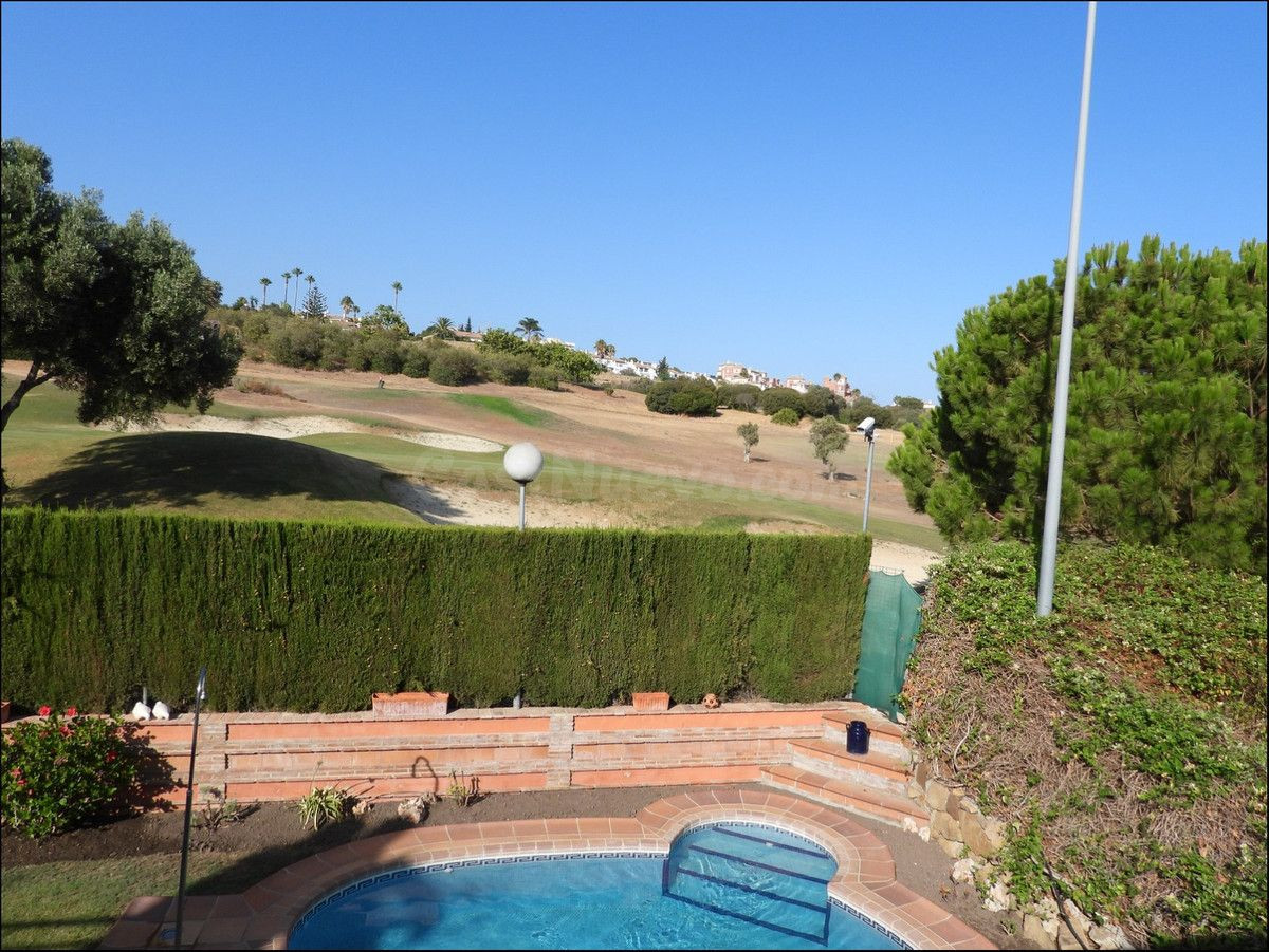 Casa 5 habitaciones 350m² en venta - Puerto de la Duquesa - foto 3