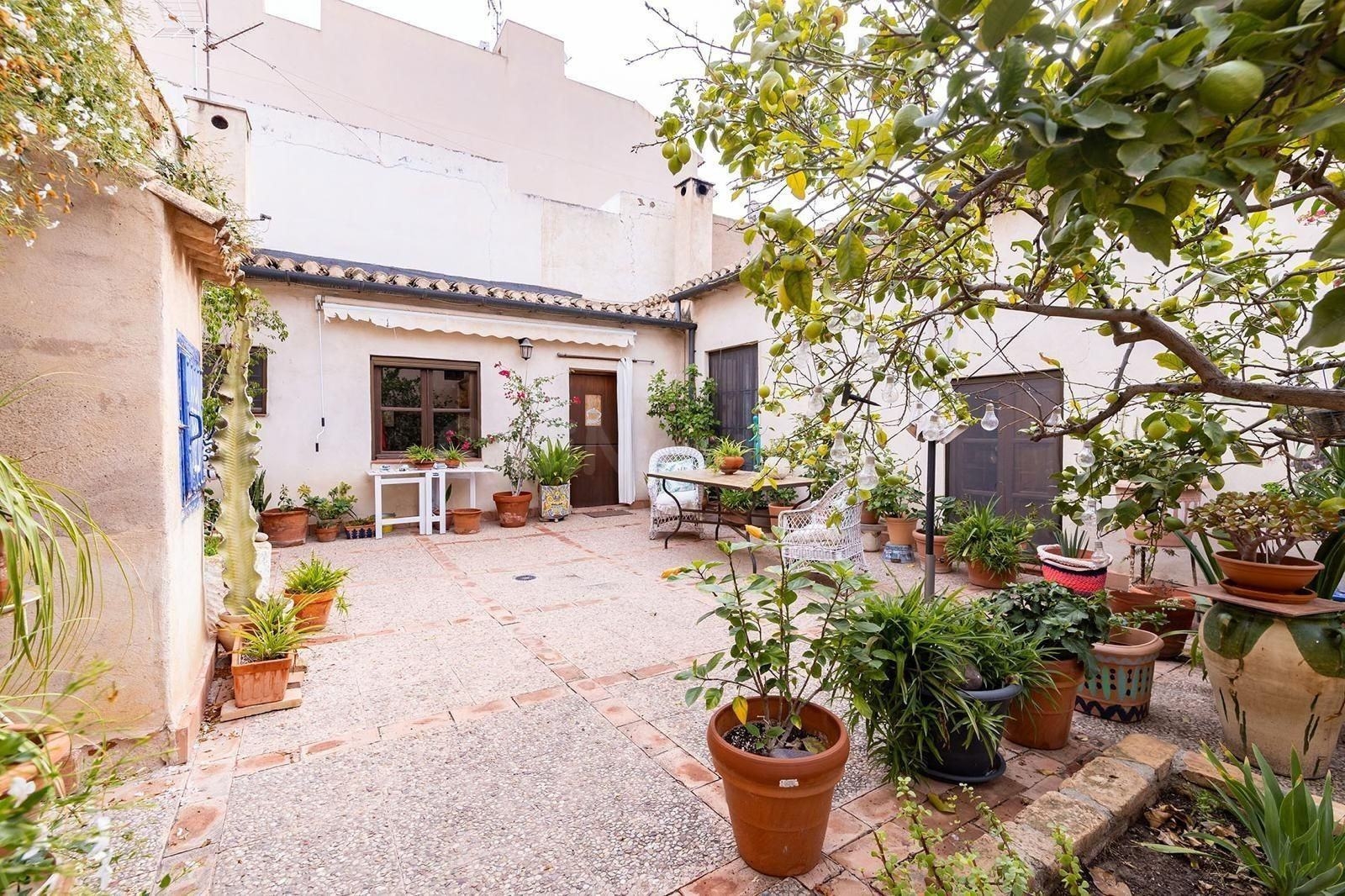 Casa 8 habitaciones 411m² en venta - Los Martínez del Puerto
