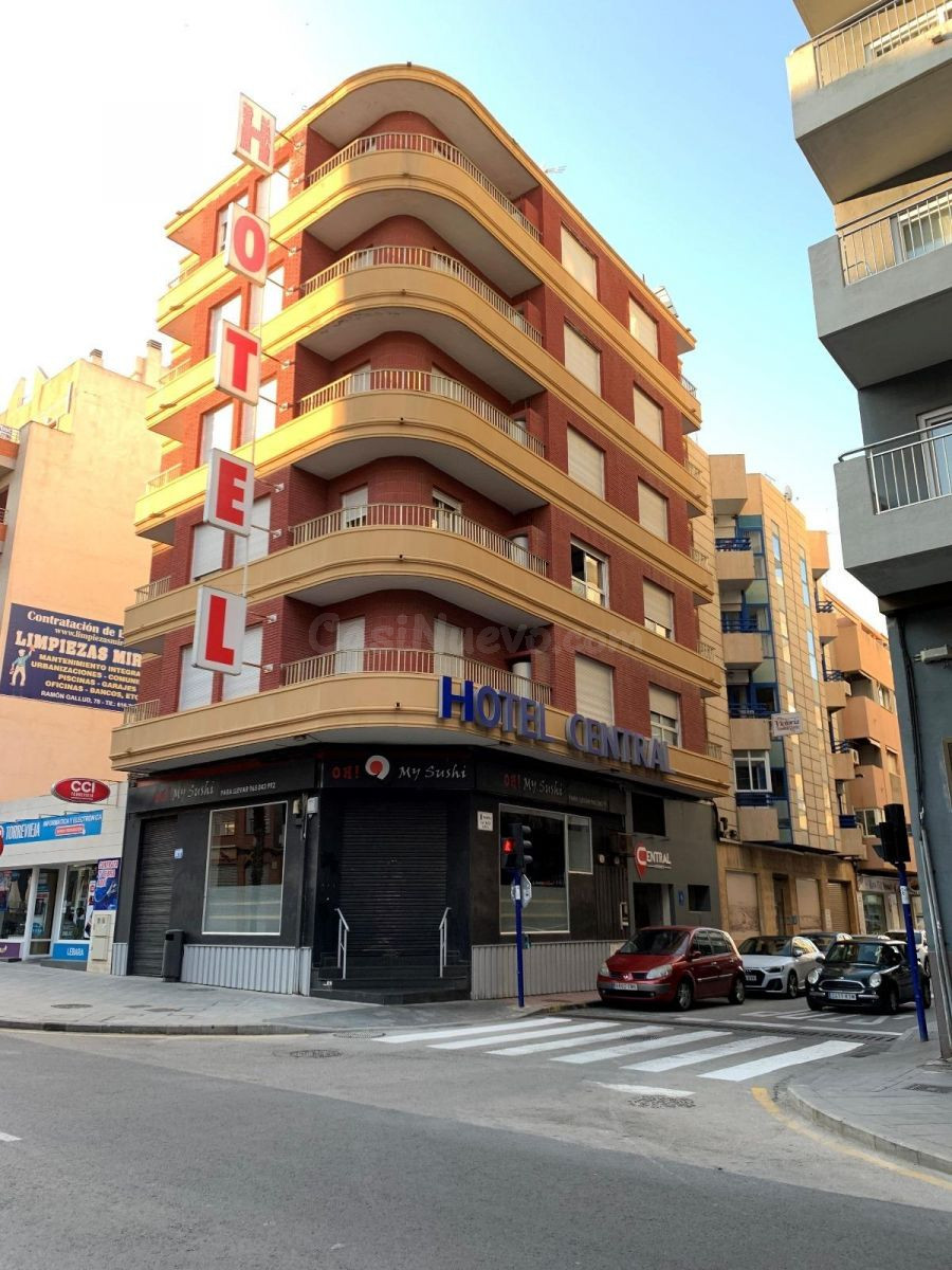 Local comercial 28 habitaciones en venta - torrevieja