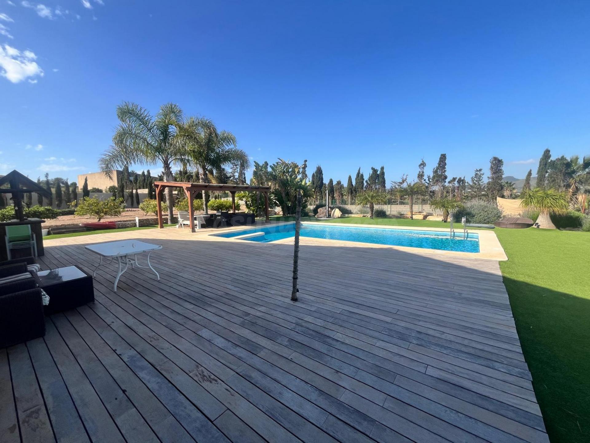 Villa 4 habitaciones 373m² en venta - Los Belones
