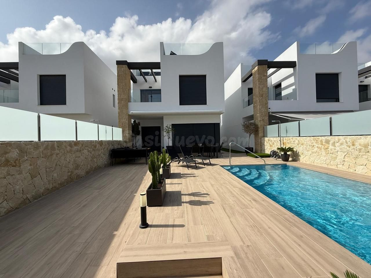 Villa 4 habitaciones 240m² en venta - La Zenia