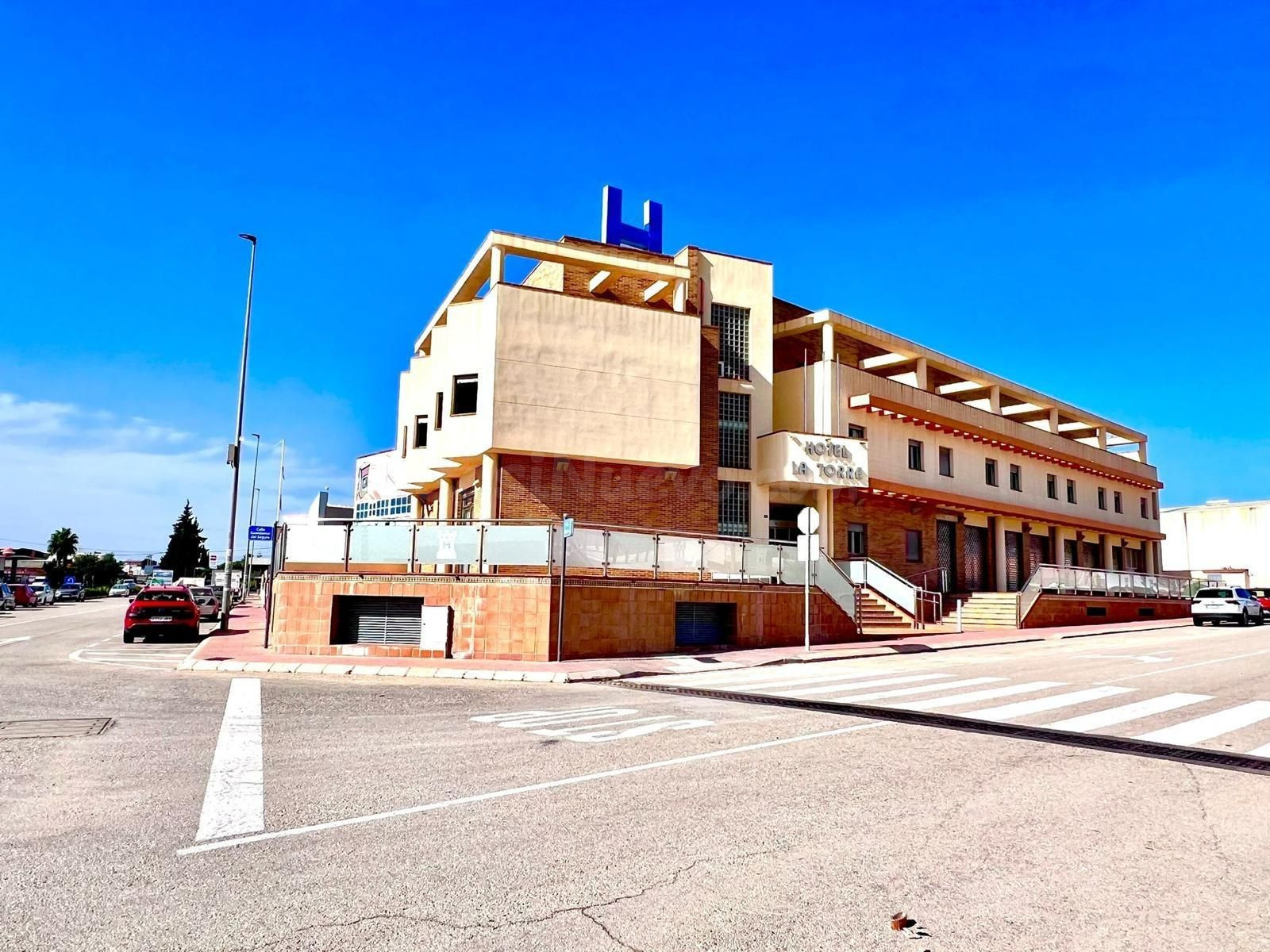 Local comercial 33 habitaciones en venta - Pueblo 8