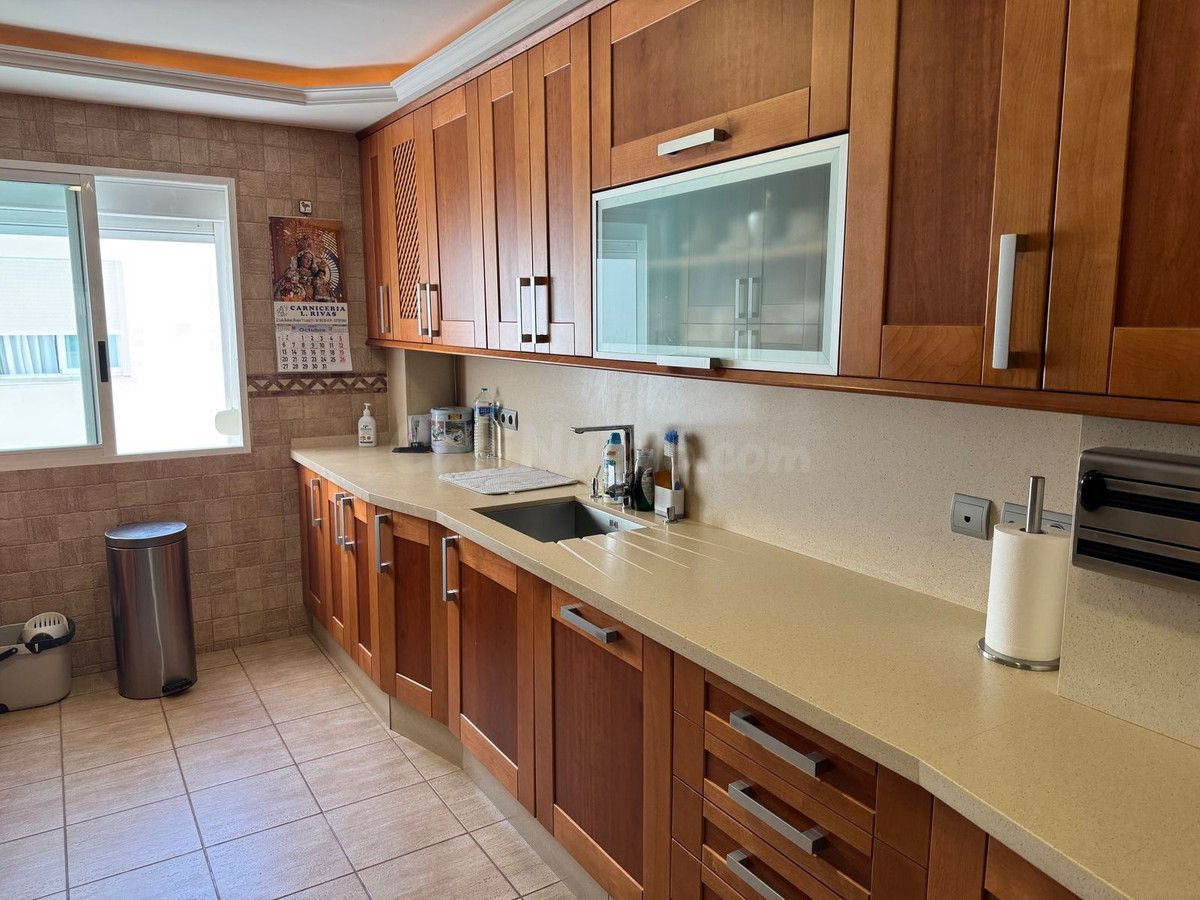 Ático 4 habitaciones 145m² en venta - Zona Las Mesas - foto 5