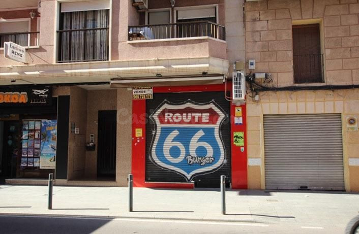 Local comercial 169m² en venta - Zona Pueblo