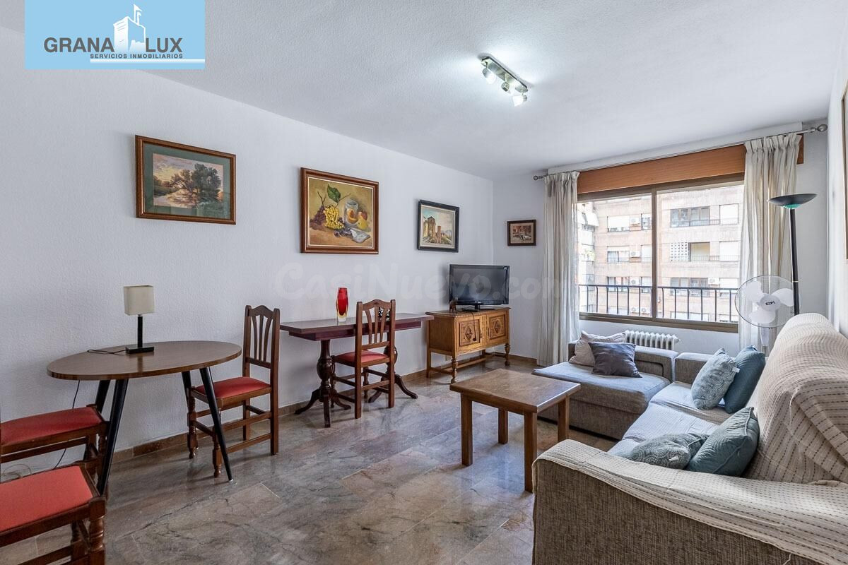 PISO EN SÓCRATES - GRANADA