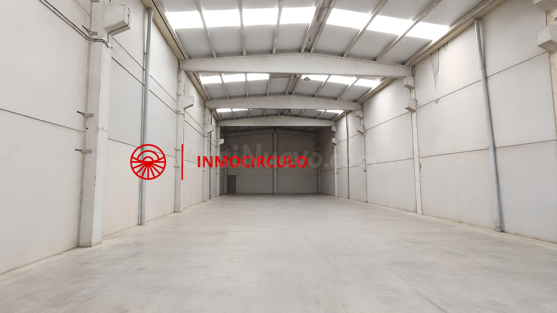 Nave Polígono Los Brezos