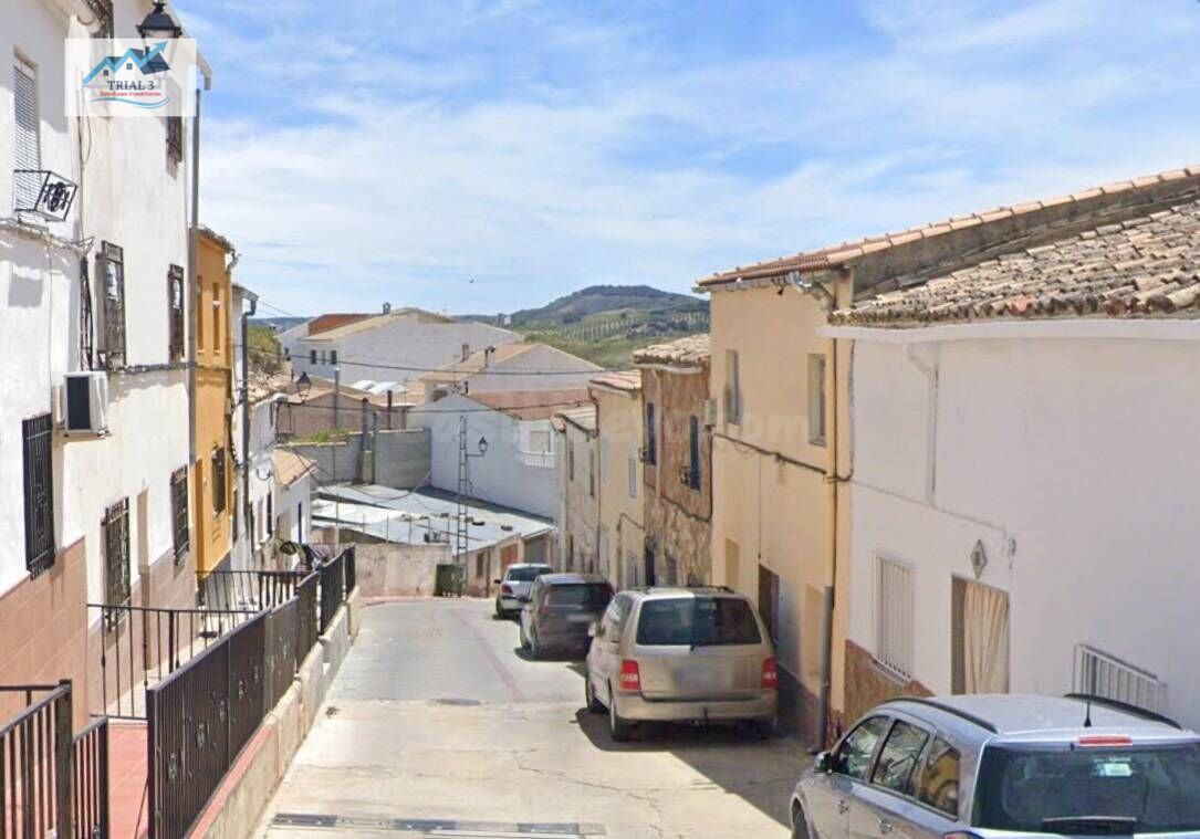Venta casa en Huelma (Jaén) - foto 2