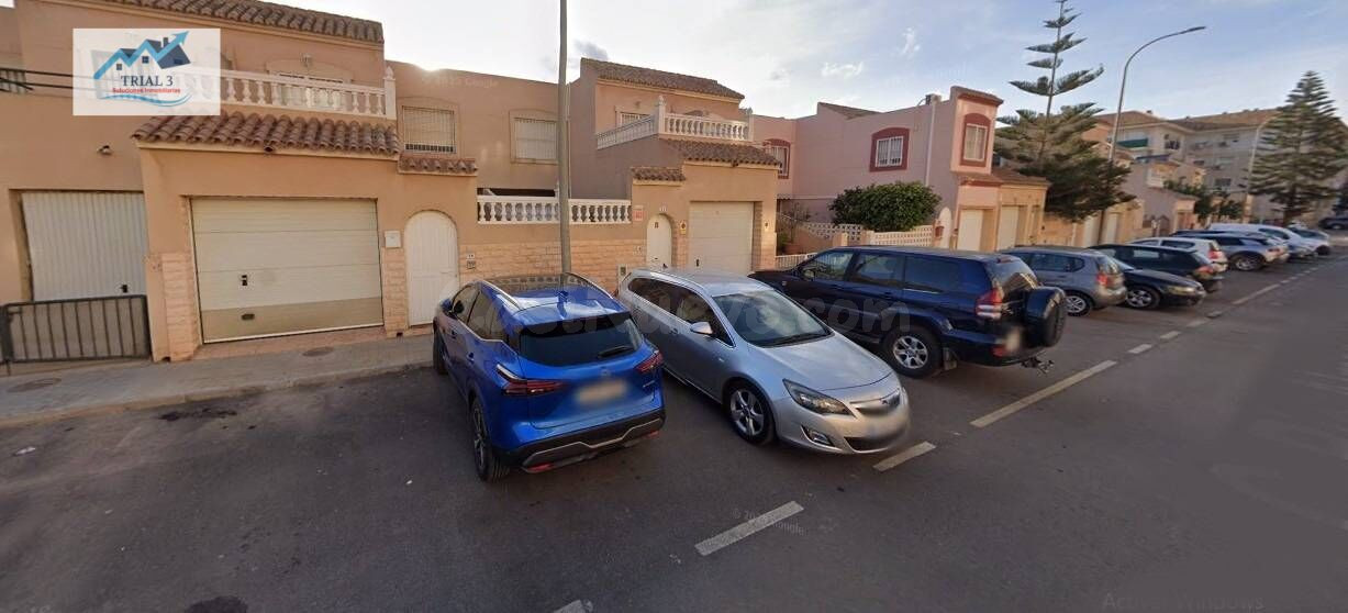 Venta de casa en Huercal de Almería