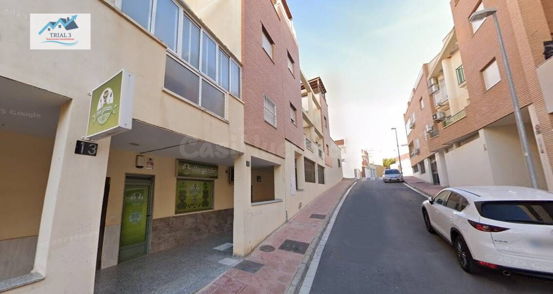 Venta de piso en Almería.