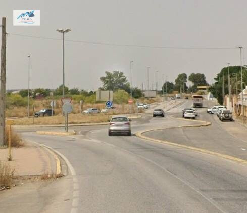 Venta Nave Industrial en Alcalá de Guadaira - Sevilla