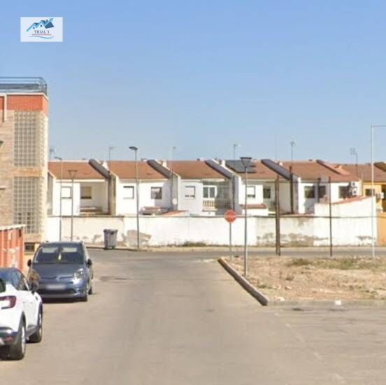 Venta adosado en Carrión de Calatrava (Ciudad Real) - foto 2