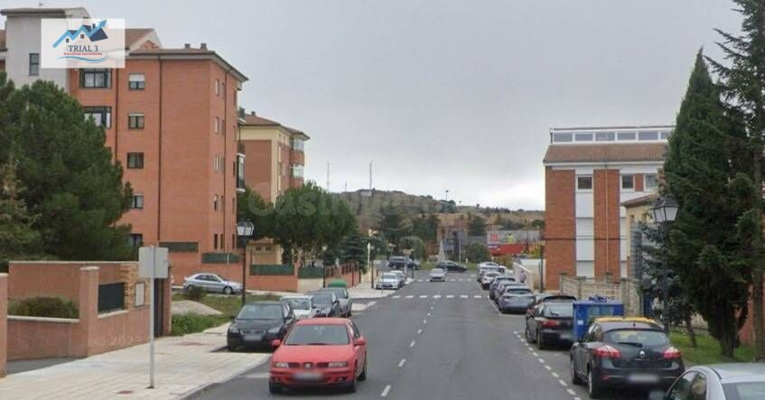 Venta piso en Ávila - foto 2