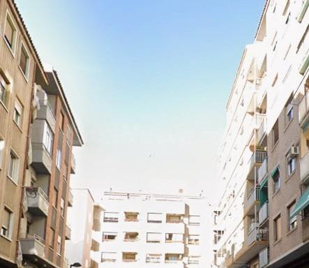 PISO EN ZARAGOZA