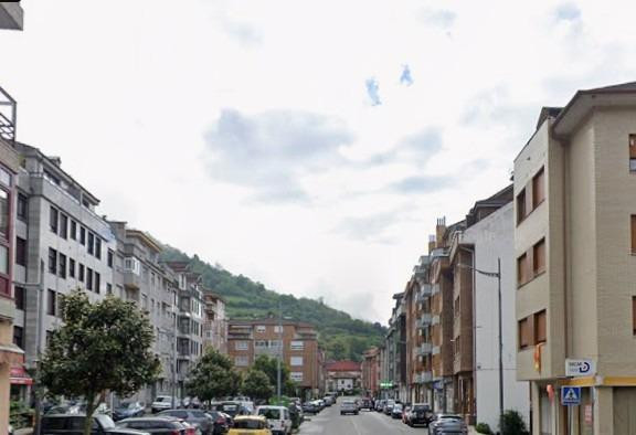 PISO EN ALLER