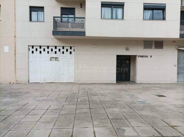 Local comercial 64m² en venta - La Reconquista - El Ensanche