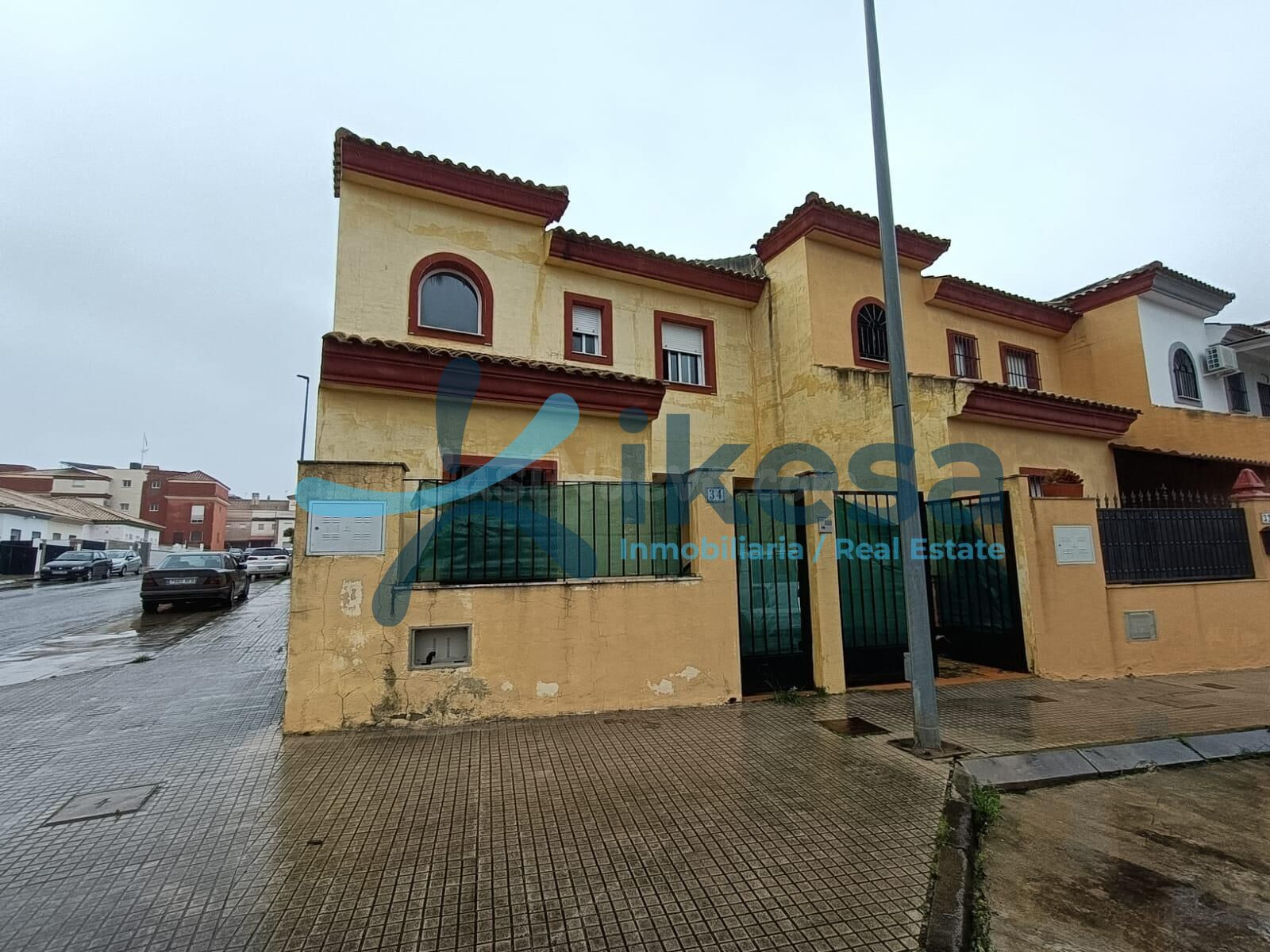 Casa adosada en venta en Burguillos - Sevilla
