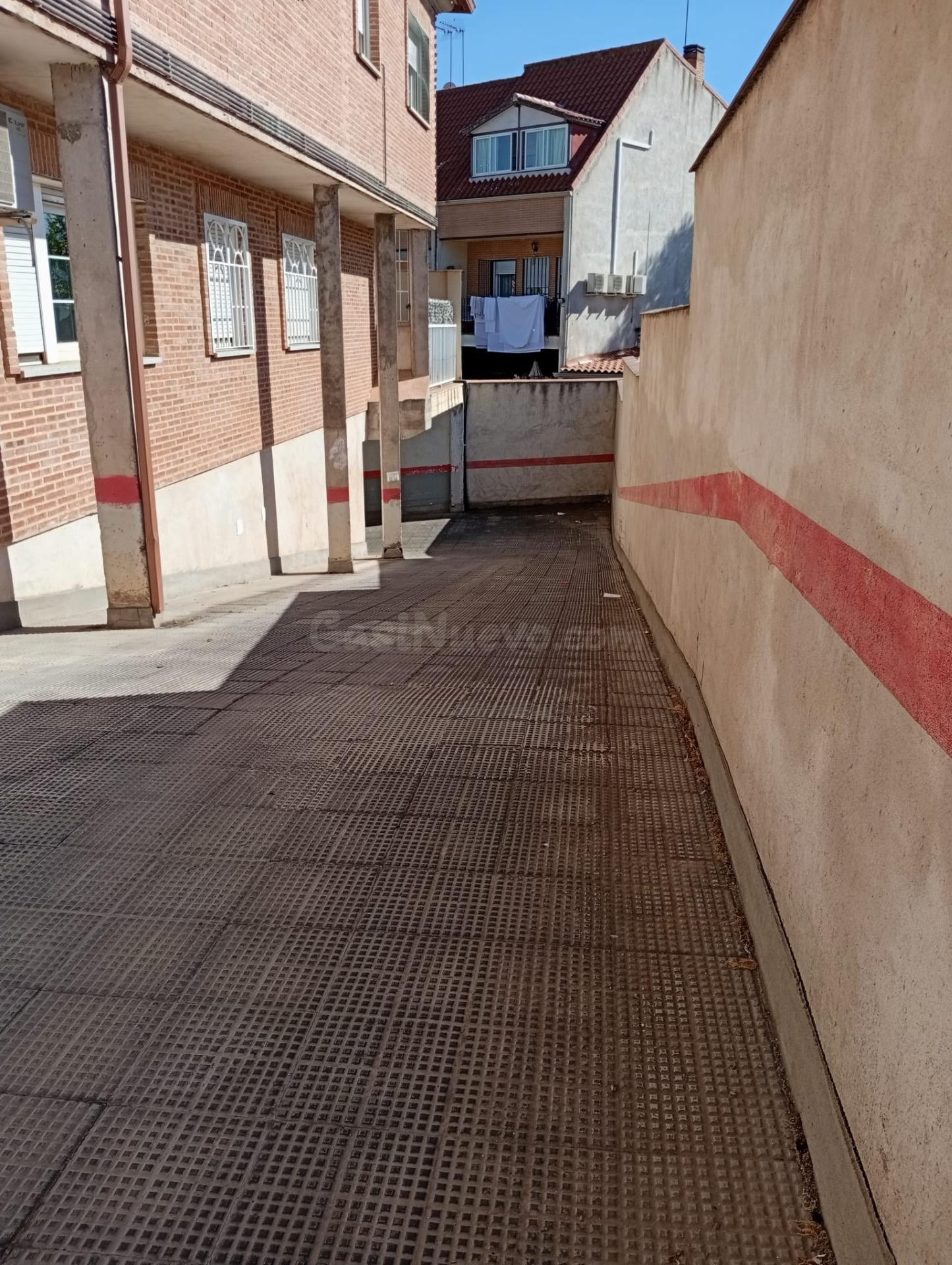 Espacios de Garaje a la Venta desde 2900€ en Olías del Rey,  - foto 4