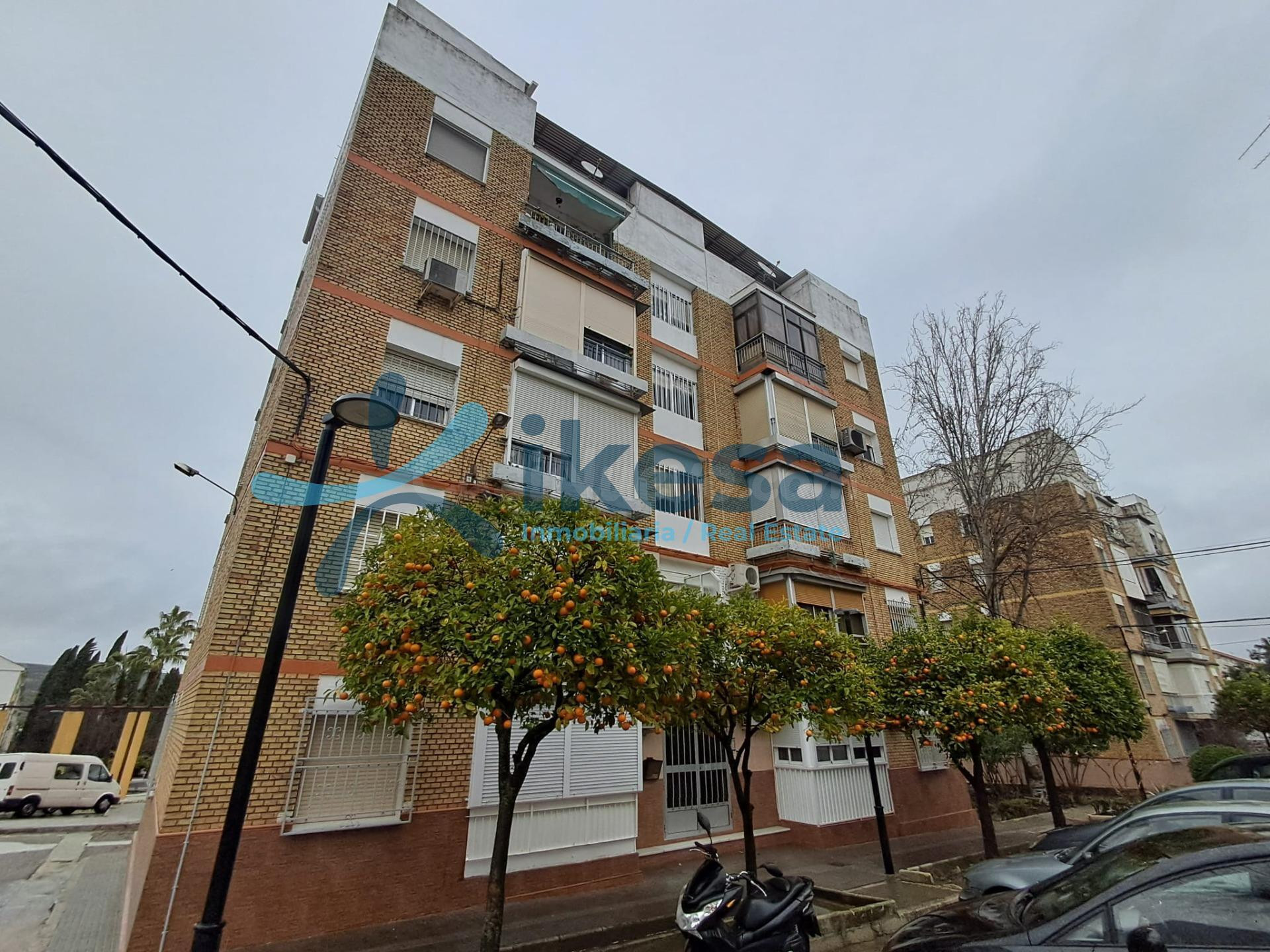Venta de piso sin posesión (no visitable) en Lucena - Córdoba