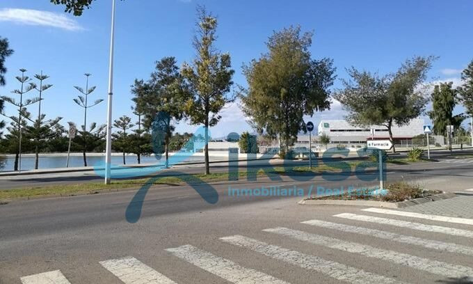 Se vende 2 Garajes con trastero en la localidad de Almería - foto 3