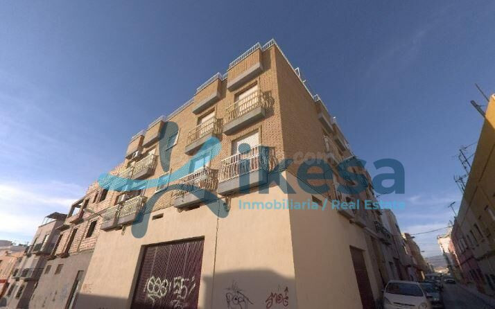 Se vende Piso en la localidad de Almería