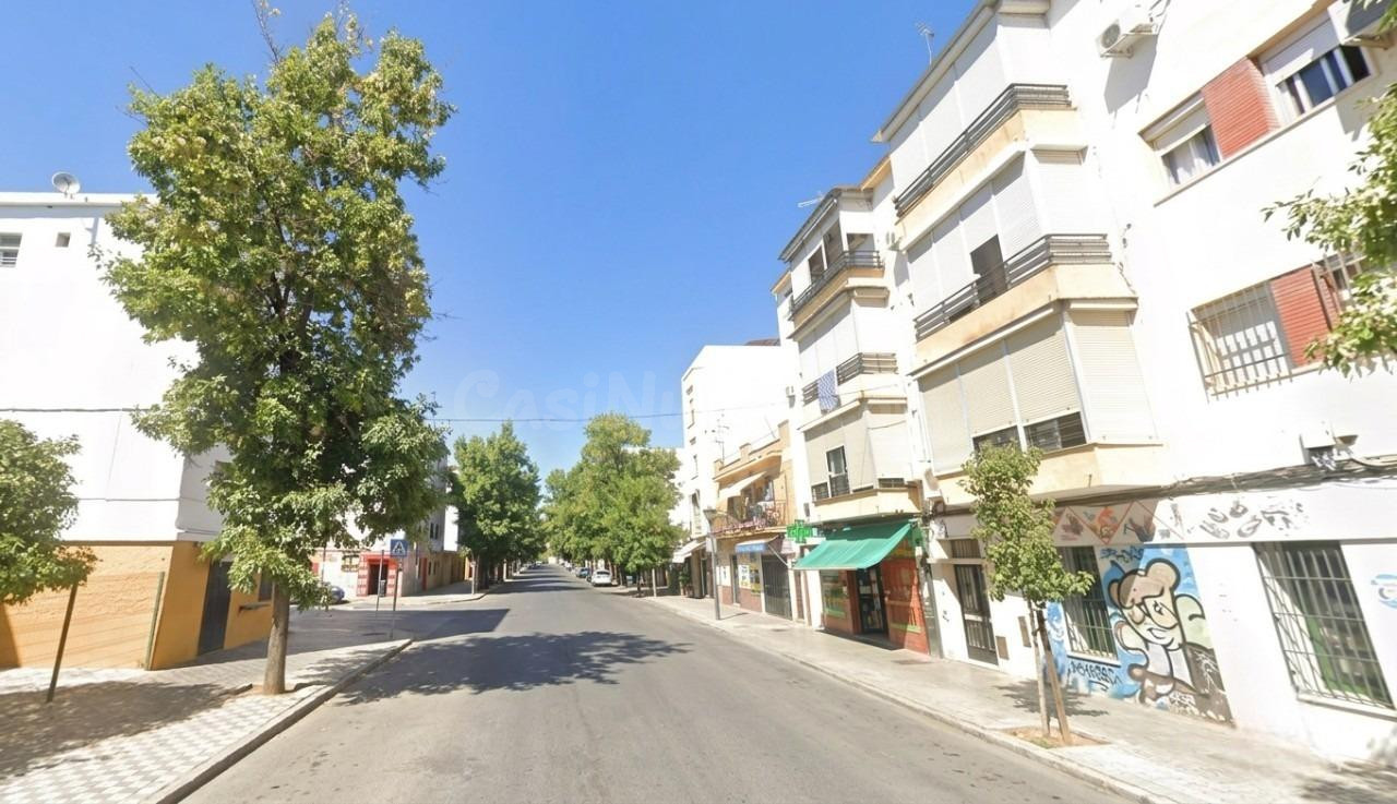 PISO EN VENTA EN SEVILLA. ACTIVO INMOBILIARIO SIN POSESIÓN, NO VISITABLE.