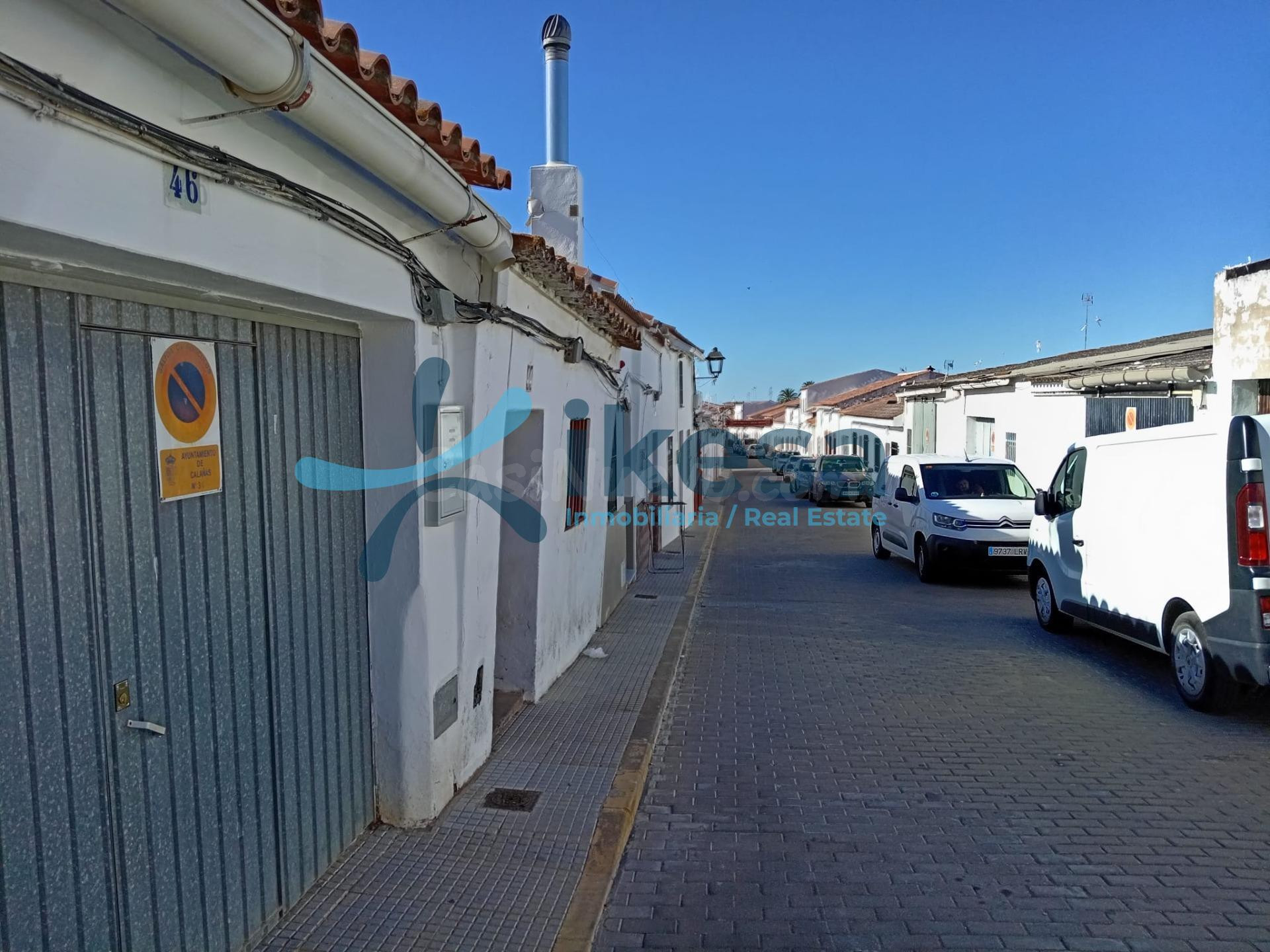 Venta de Casa en Calañas, Huelva. Activo inmobiliario Sin Po - foto 2