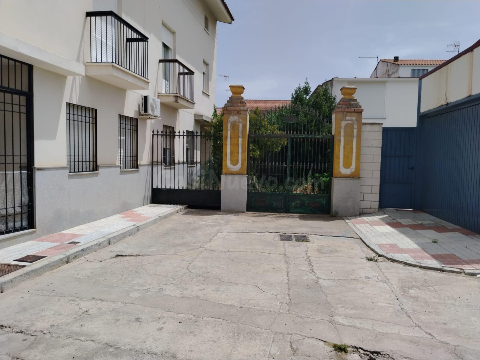 ¡OPORTUNIDAD PARA INVERSORES! en Quintana de la Serena (Bada