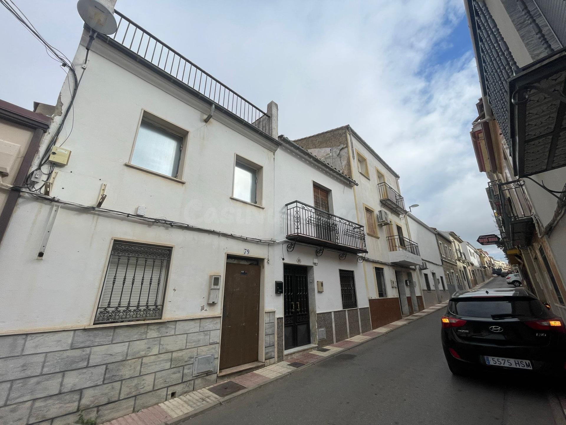 Venta de Casa Adosada en Bailén (Jaén) - foto 3