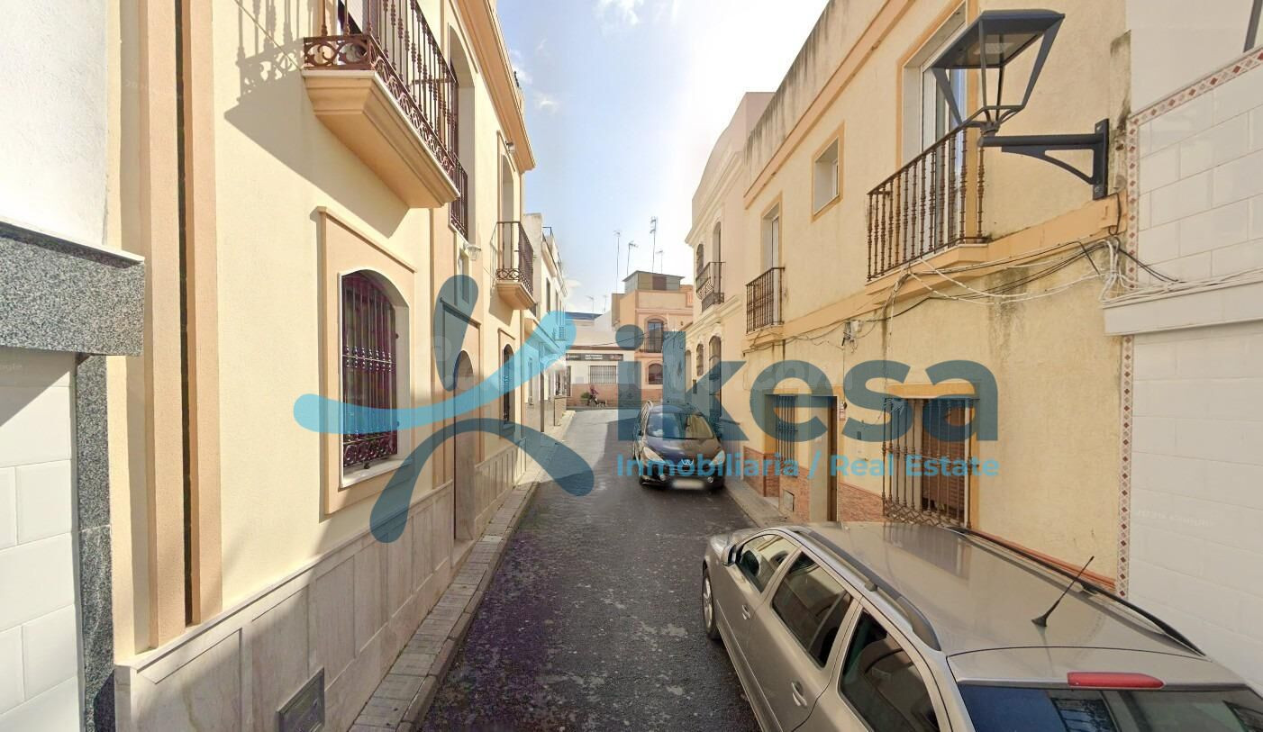 Venta de Vivienda en Isla Cristina, Huelva. Activo inmobiliario Sin Posesión, No se puede Visitar.