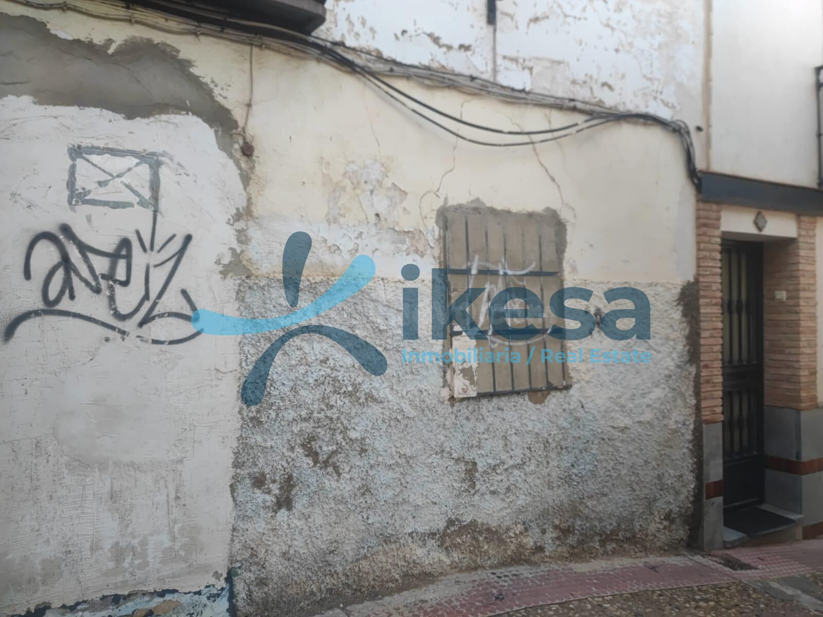 Venta de Casa para reformar en Jaén - foto 2