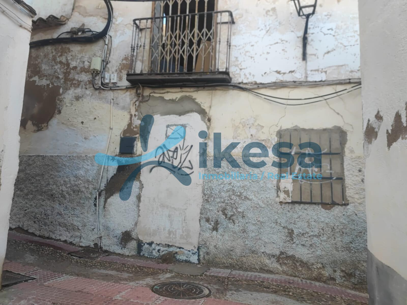 Venta de Casa para reformar en Jaén - foto 3