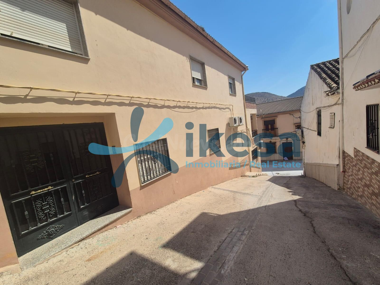 Venta de Piso en Calle Colomera (Granada)